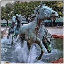 鑄銅關公 踩水群馬雕塑